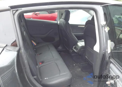 2024 Tesla Model Y Long Range Dual Motor All-Wheel Drive from USA, damaged, VIN 7SAYGDEE7RA228960